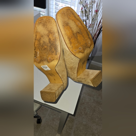 Express Camel Brown Boot - Picture 4 of 4